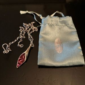 Silver Flower Pendant Necklace w/ 18” chain